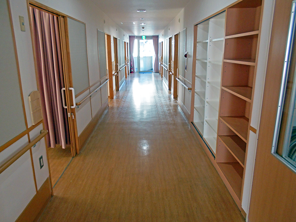住宅型有料老人ホーム 大樹廊下