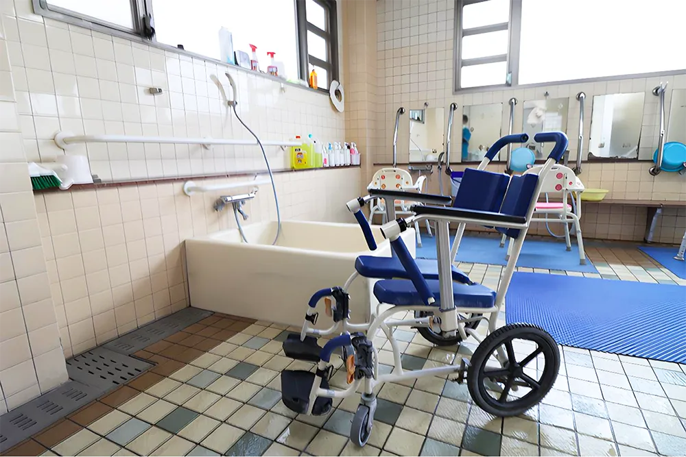 山津医院入浴施設2